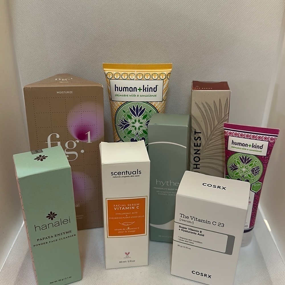 8-Piece Skincare Product Set in Shiseido Canvas Tote Bag - NWT
